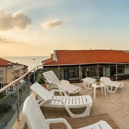 Appartement Blue Marine 18 *